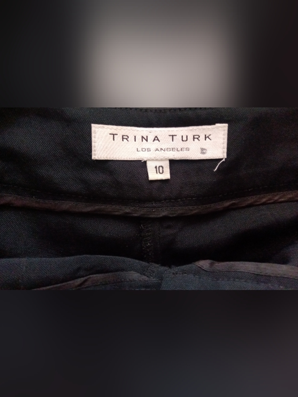Trina Turk Los Angeles Black Shorts Zipper Size 10 EUC - Picture 6 of 6